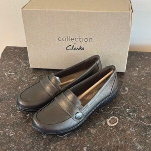 Clarks bronze metallic Cora Daisy Loafers